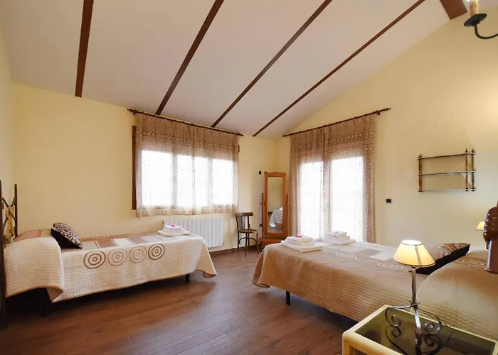 Casa Torres Navas de Oro